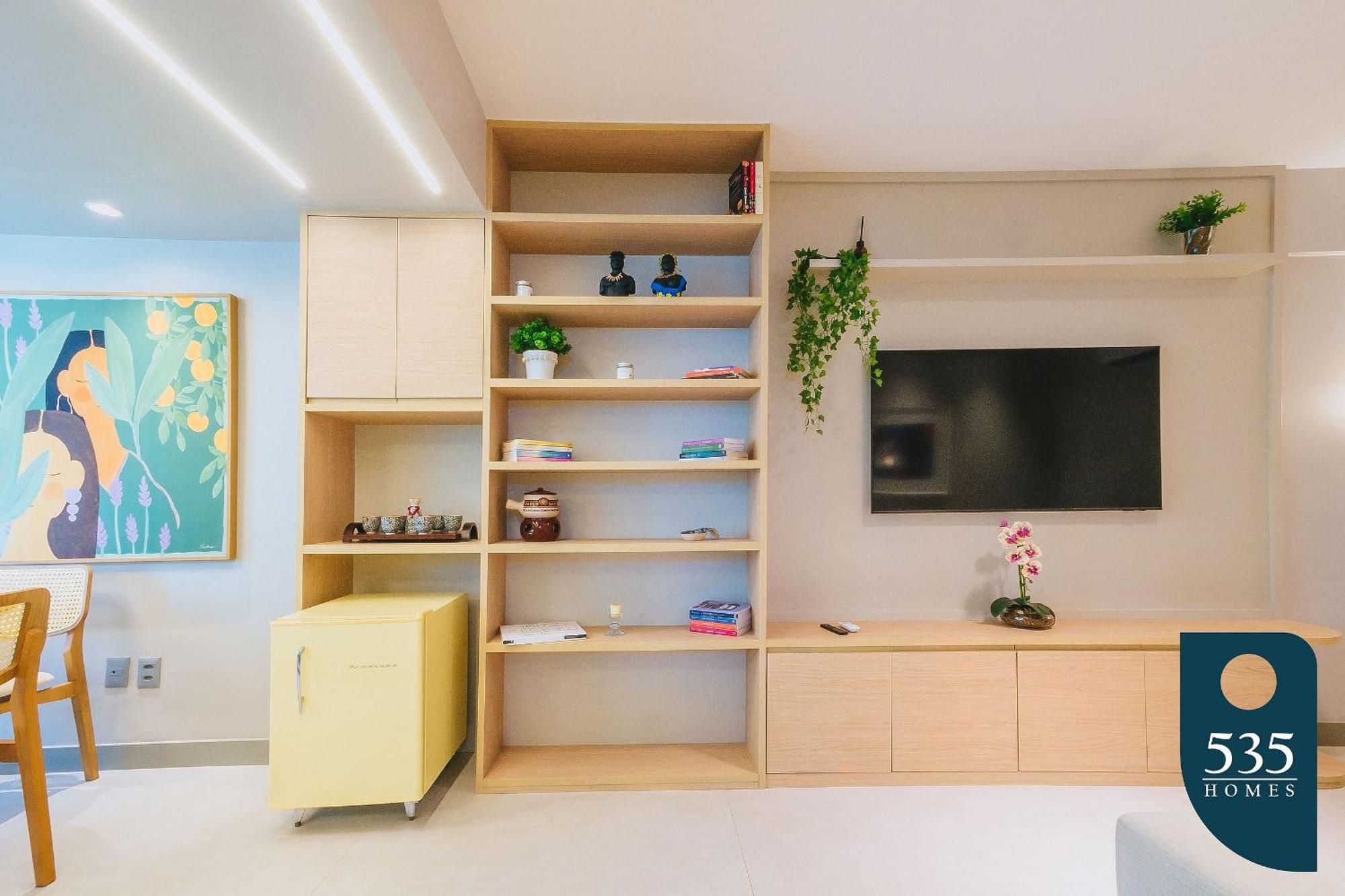 Ideal Em Ondina: Elegante E Bem Decorado Apartment