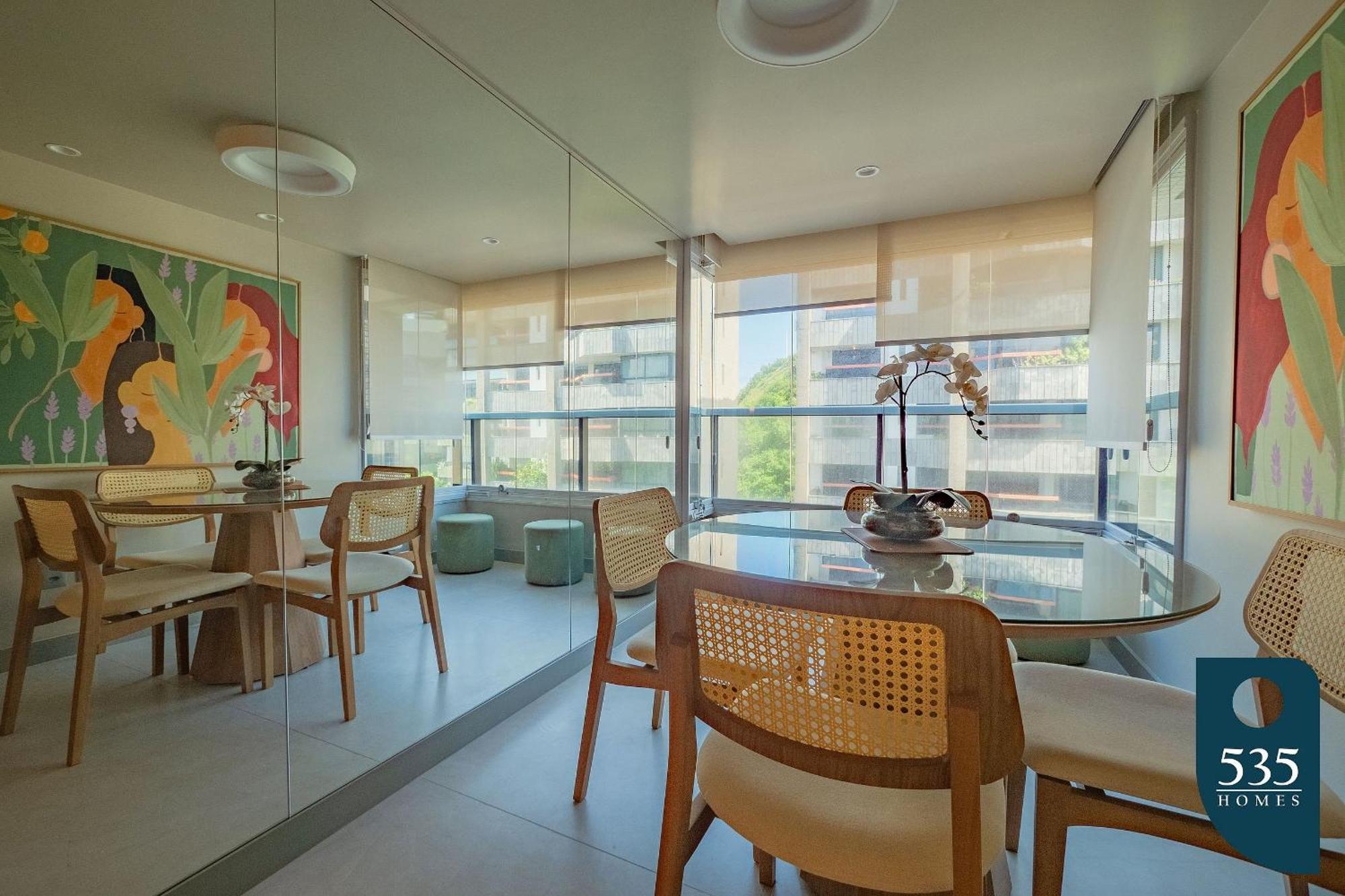 Apartment Ideal Em Ondina: Elegante E Bem Decorado *