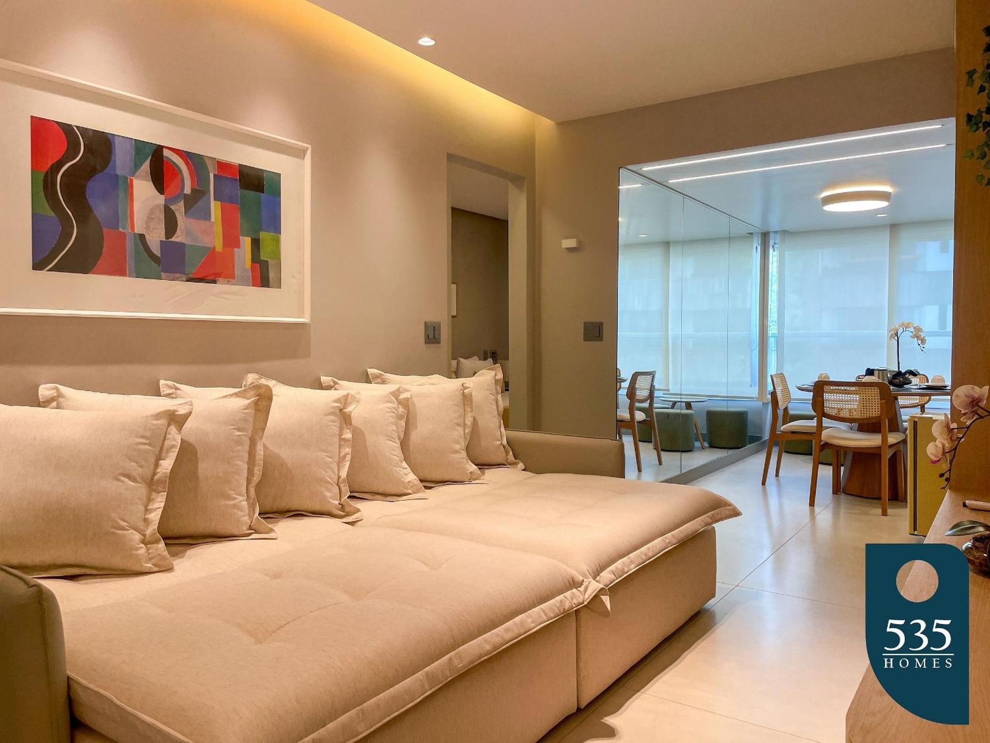 Ideal Em Ondina: Elegante E Bem Decorado *