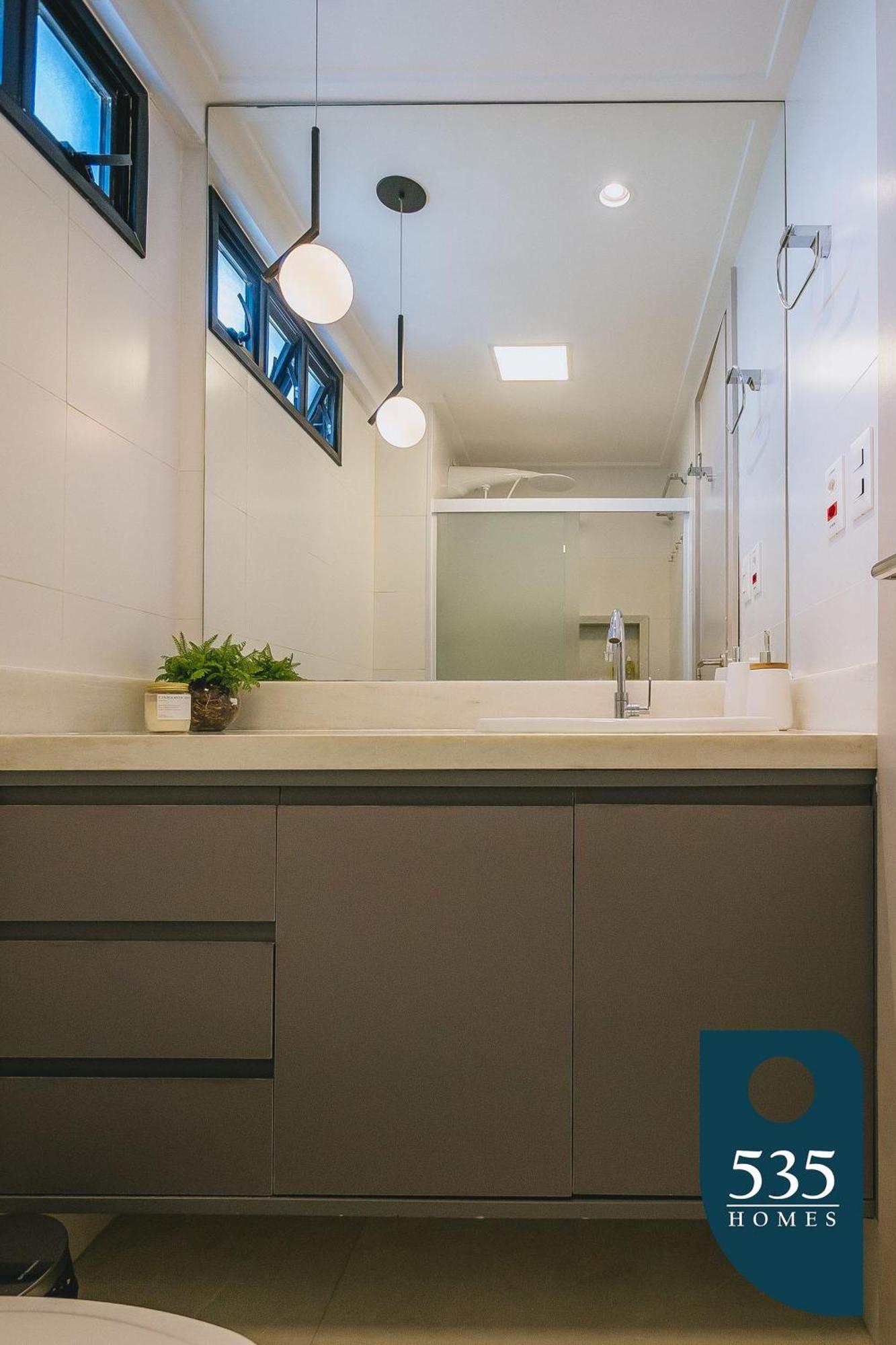 Ideal Em Ondina: Elegante E Bem Decorado *