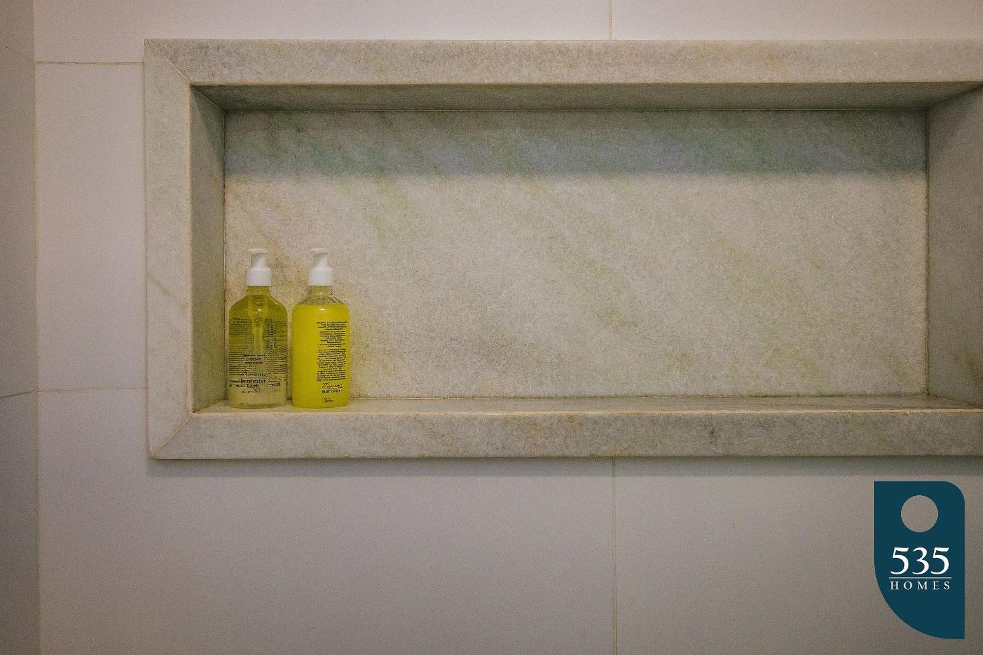 Ideal Em Ondina: Elegante E Bem Decorado *